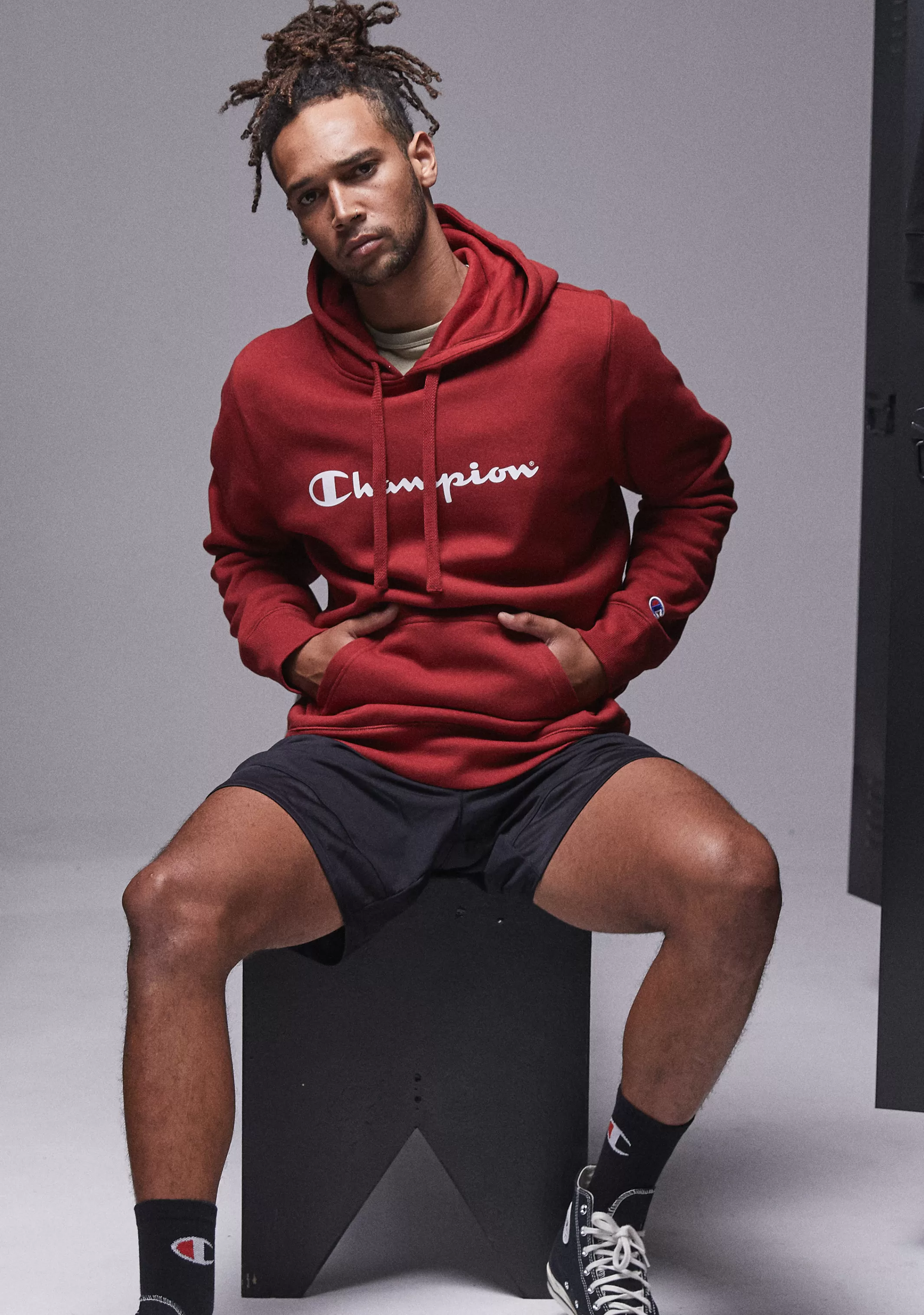 Champion Mens Script Hoodie <br> AY79N XFD