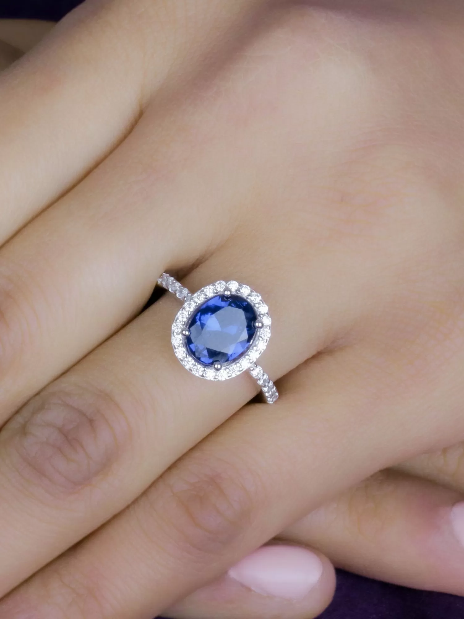 Classic Blue Sapphire 925 Silver Oval Ring