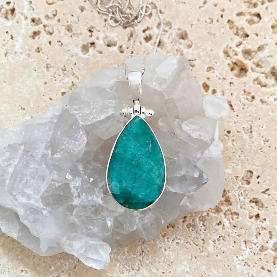 Emerald Quartz Teardrop Pendant - Grace