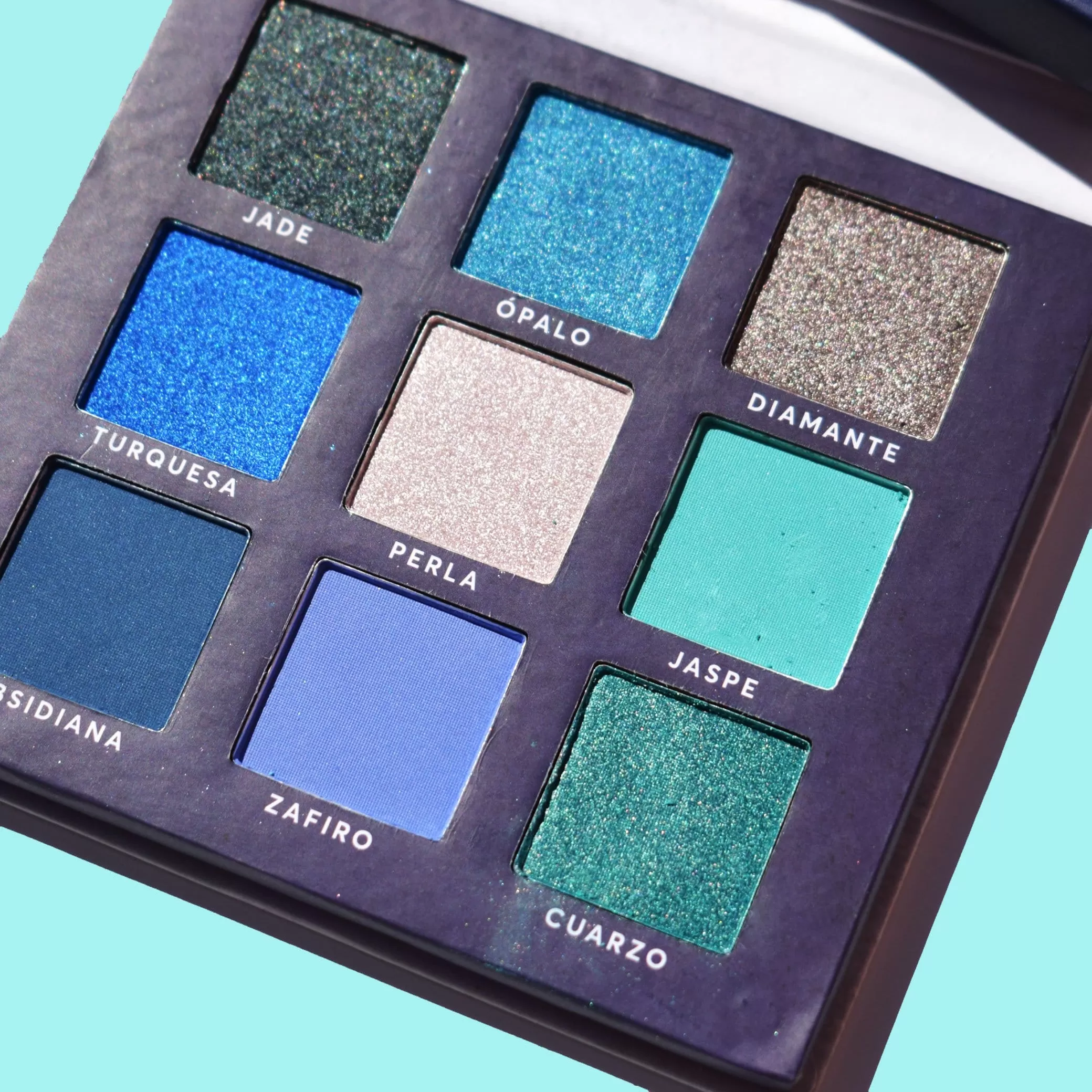 Macaria Azulejo Eyeshadow Palette