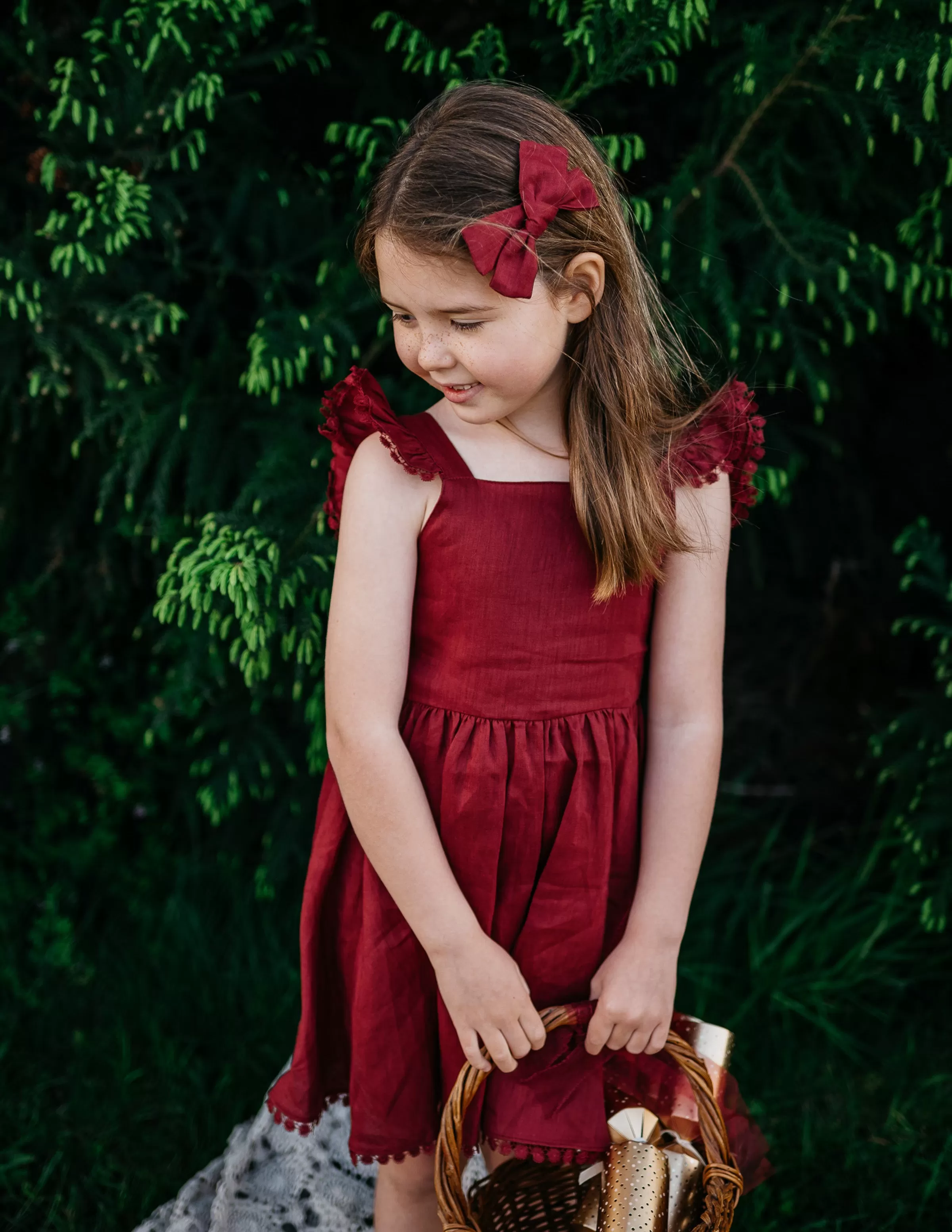 Skylah Pinwheel Linen Bow - Cherry Red