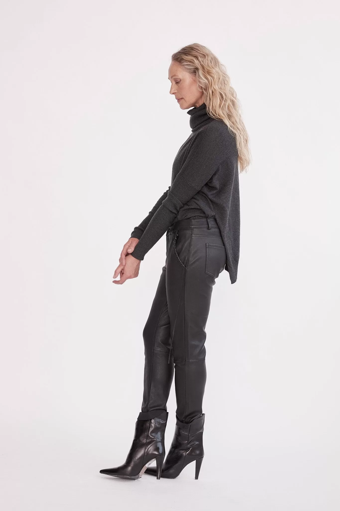 The Bondi Slouch Pant Black Stretch Leather