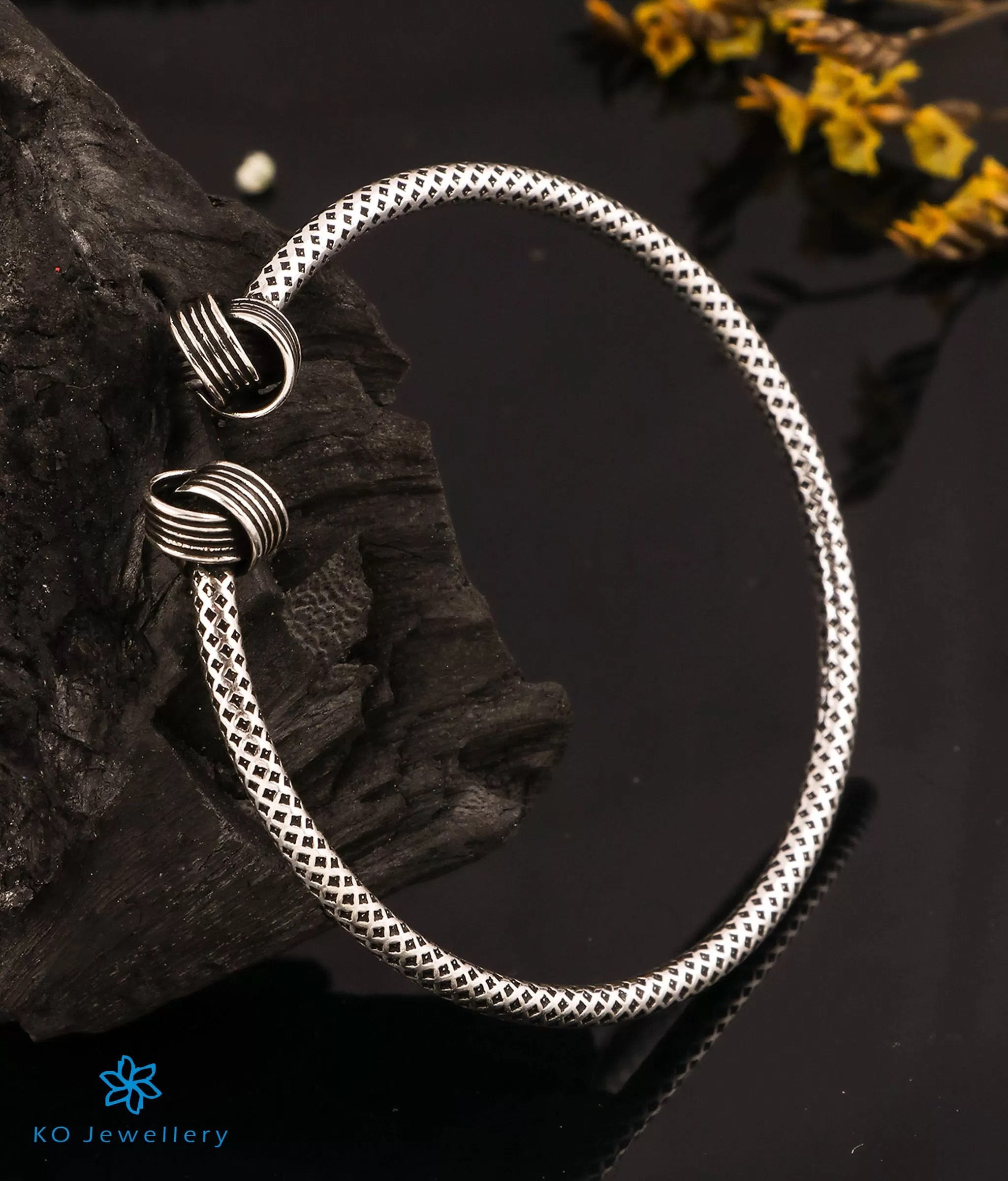 The Loveknot Silver Flexible Open Bracelet