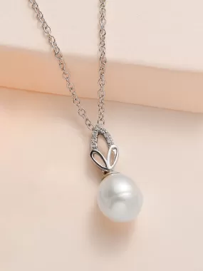 Three Leaf Design Pearl Pendant In 925 Sterling Silver