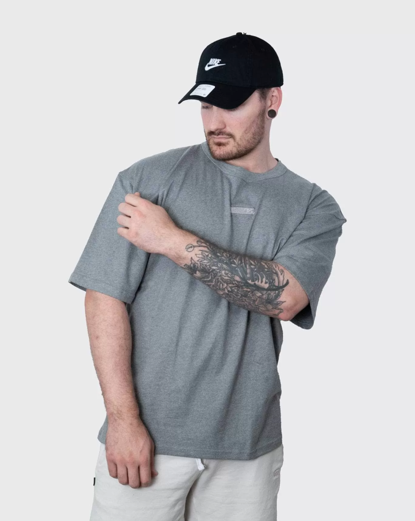 trainers premium oversized tee