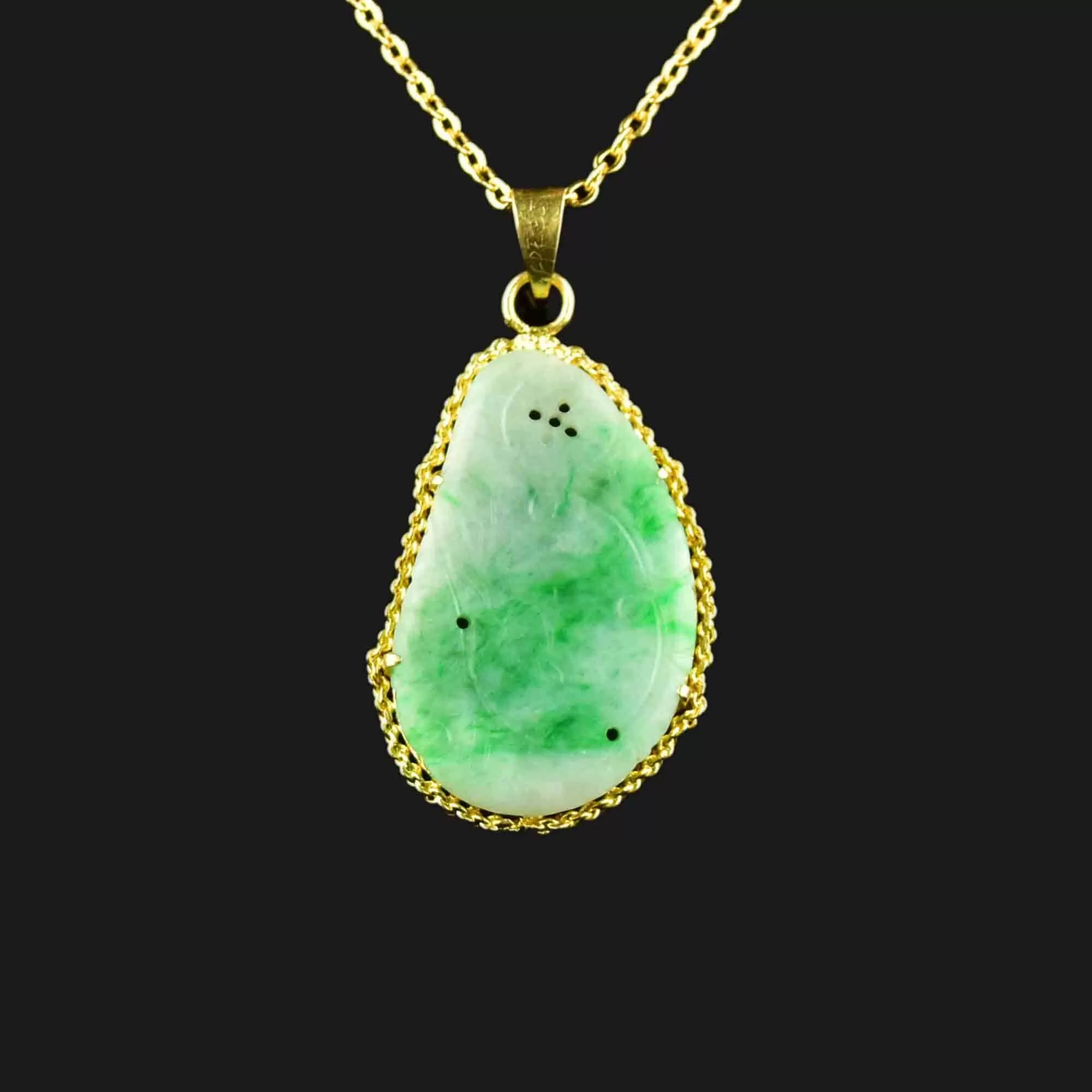 Vintage 14K Gold Pierced Carved Jade Pendant Necklace